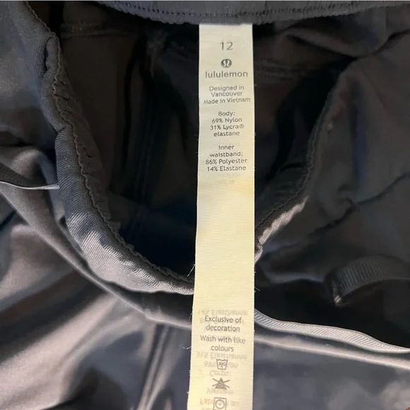 Lululemon Black Drawstring Pants Women’s Size 12 - Picture 7 of 7